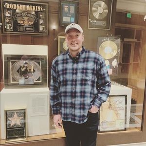 Meet your Posher, Beau